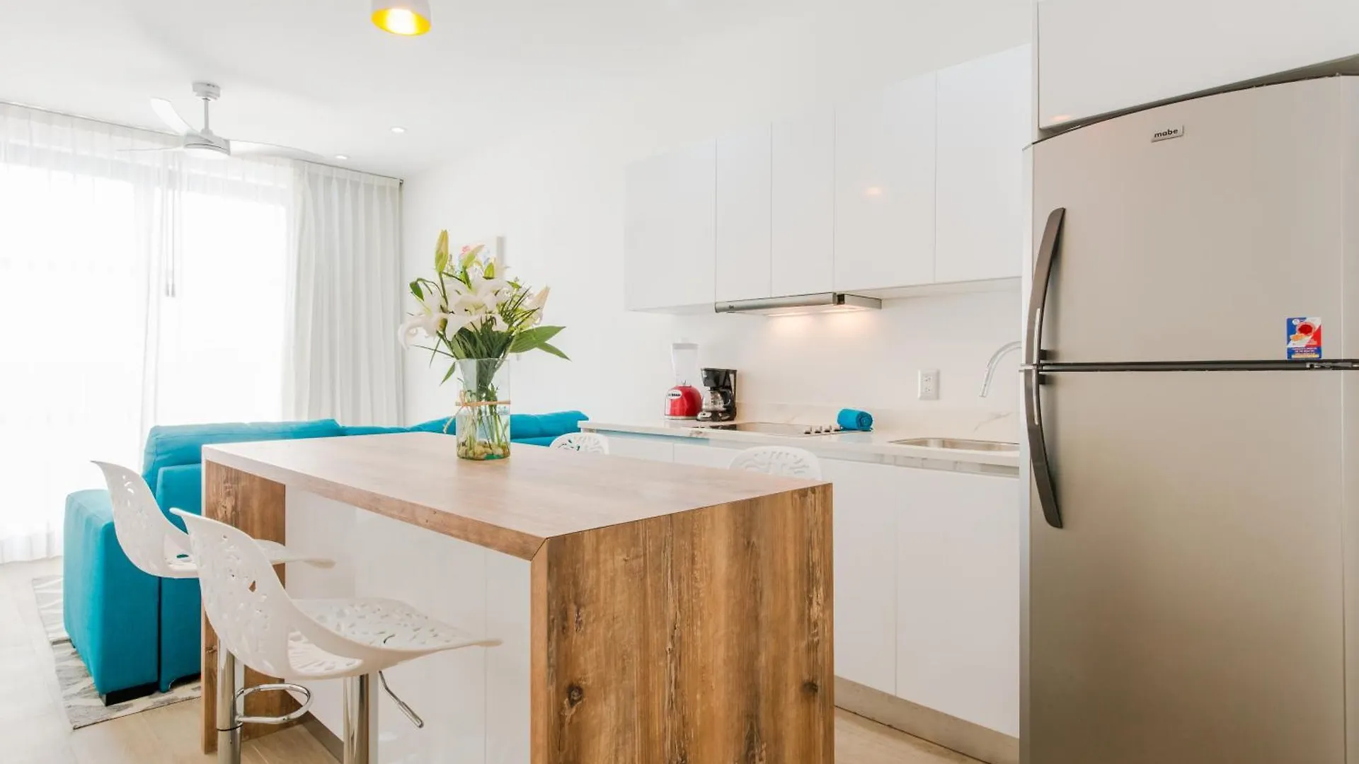 פלאייה דל כרמן Condos With Roof Pool Half Block To 5Th Ave 0*, פלאייה דל כרמן