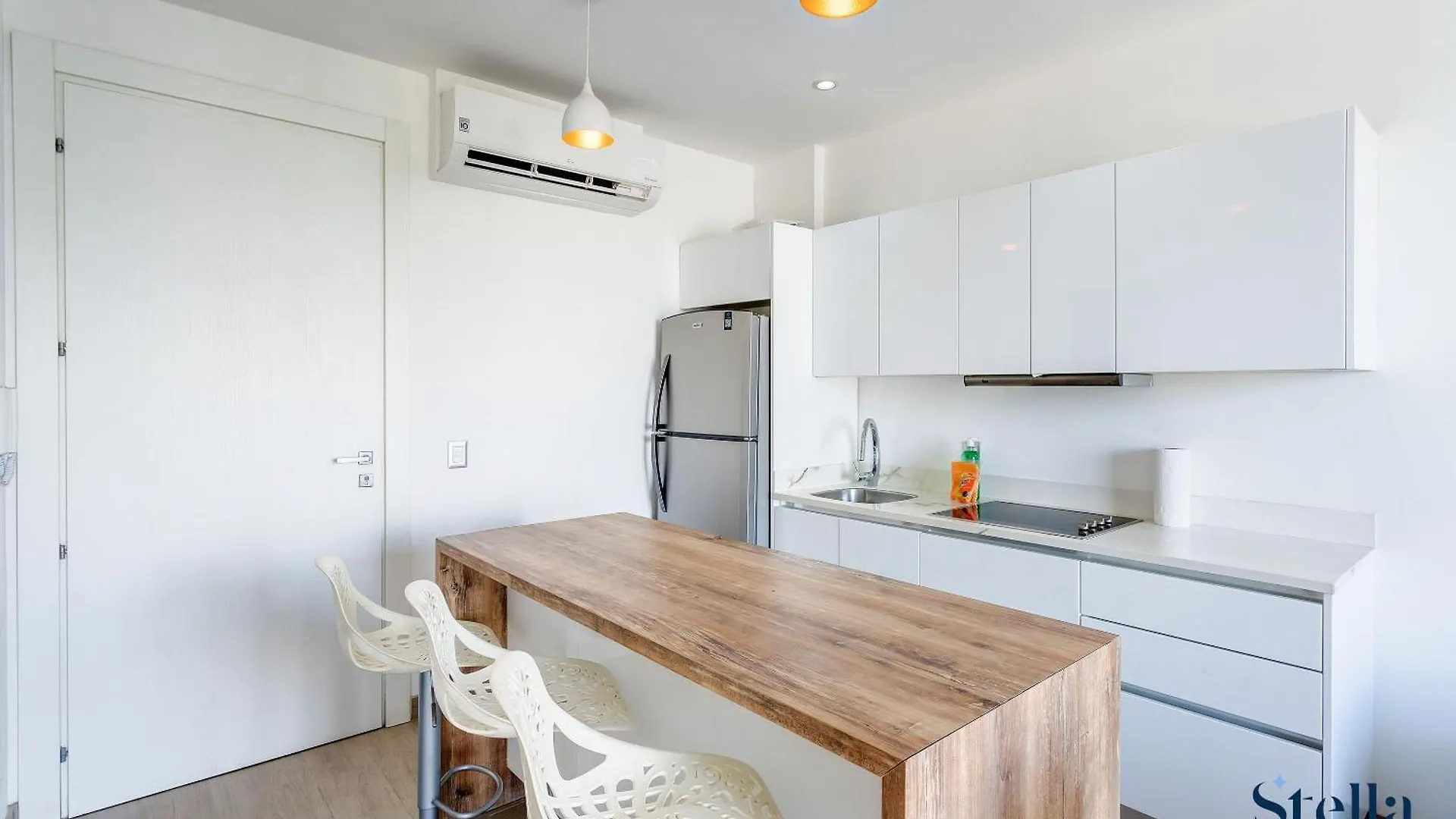 Condos With Roof Pool Half Block To 5Th Ave Playa del Carmen