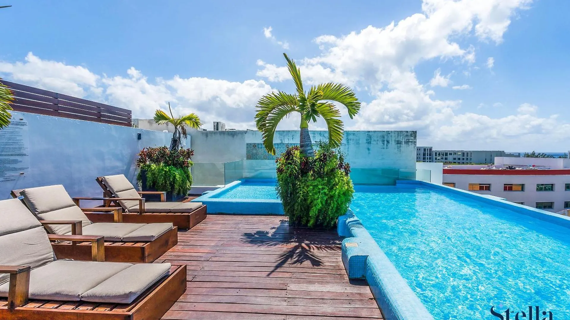 Holiday home Condos With Roof Pool Half Block To 5Th Ave Playa del Carmen