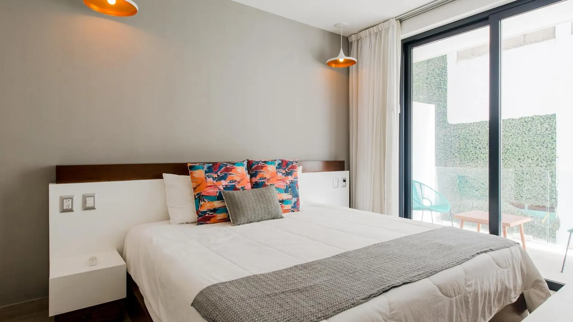 Condos With Roof Pool Half Block To 5Th Ave Playa del Carmen