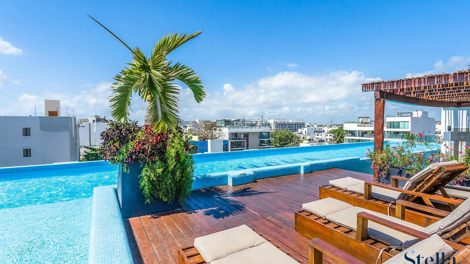 Holiday home Condos With Roof Pool Half Block To 5Th Ave Playa del Carmen Mexico