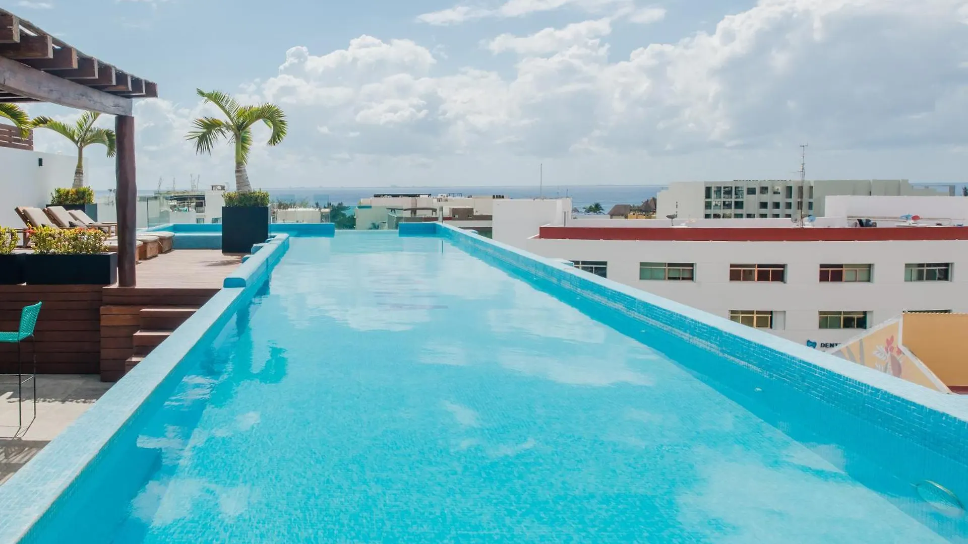 Holiday home Condos With Roof Pool Half Block To 5Th Ave Playa del Carmen